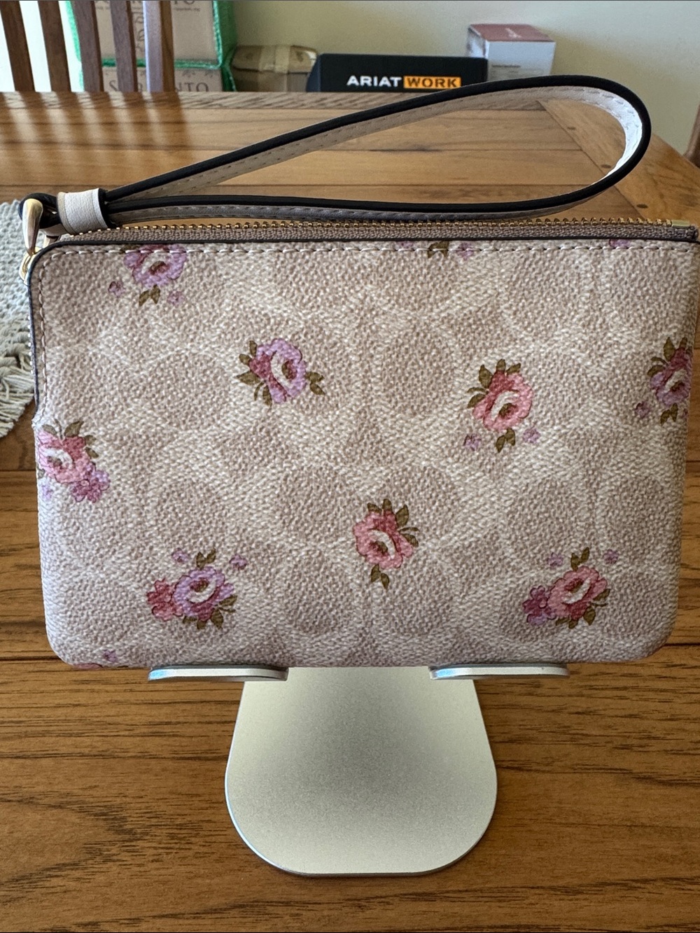 Coach Floral Wristlet. - Picture 2 of 3